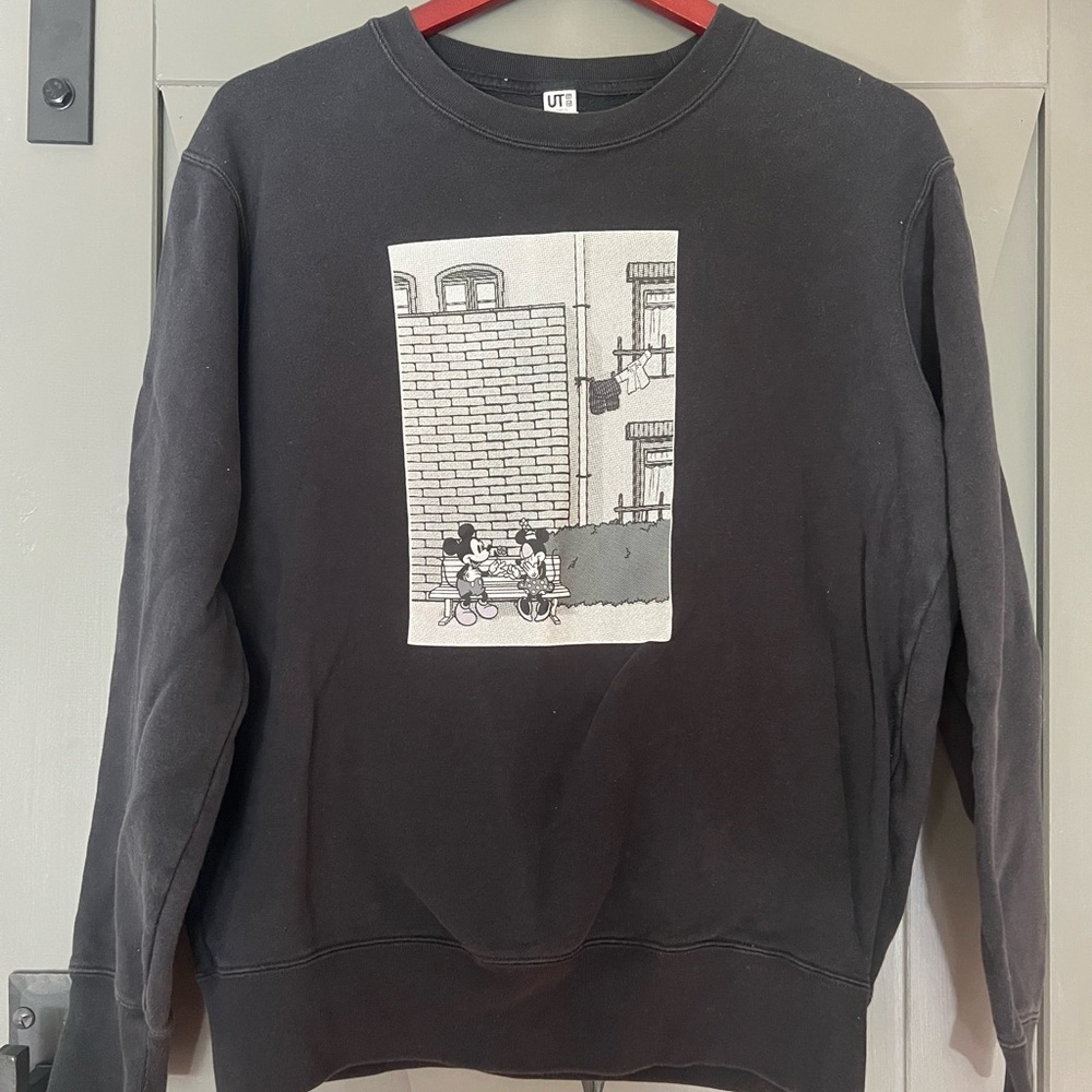 Disney classic Black Graphic Men crew neck Sweatshirt